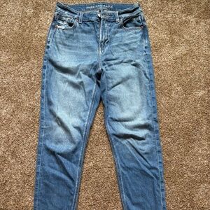 American Eagle mom jeans